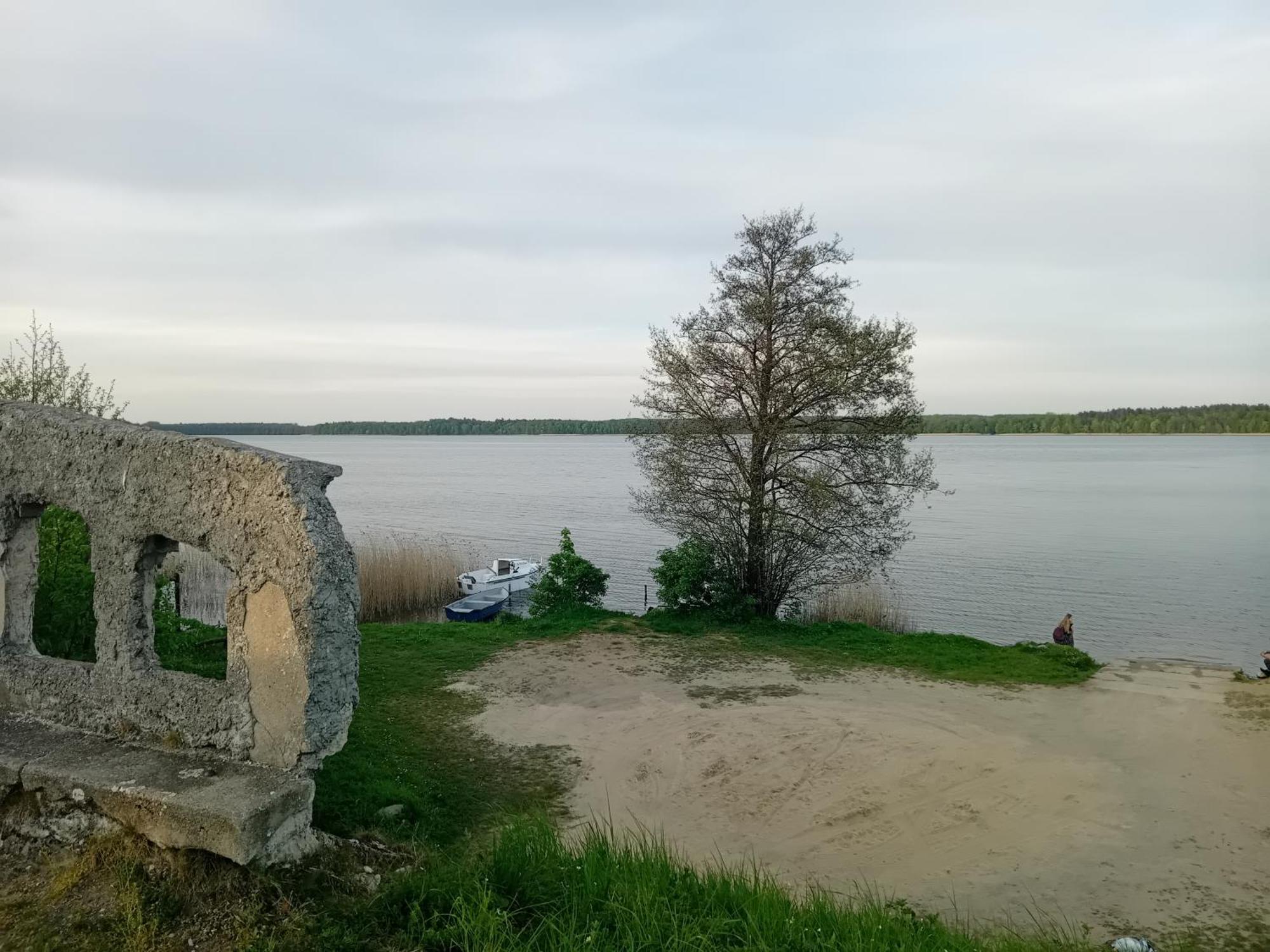 Pokoje Goscinne Sloneczny Klon Dabrowno Esterno foto
